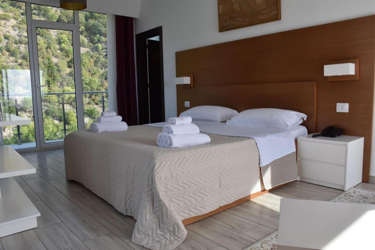 Prince Adriatic Resort Shëngjin Buitenkant foto